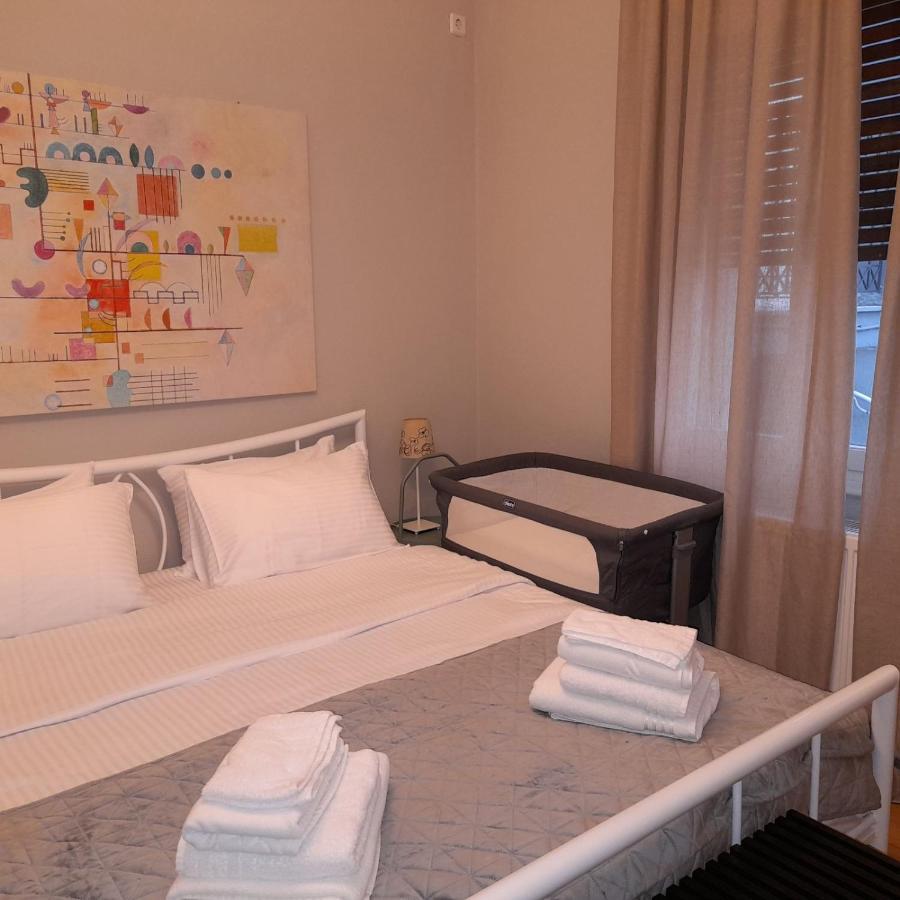 Living Life Apartment Komotini Buitenkant foto
